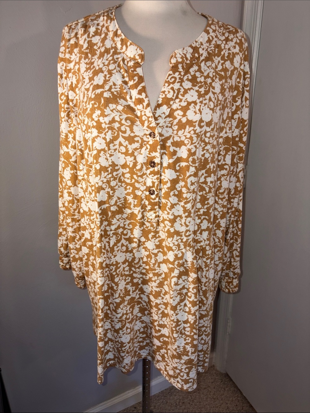 Women's Caramel Floral Tunic Top - Lightweight Button Henley